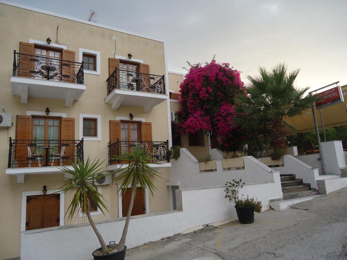 Sweetmemory Hotel Agia Marina  Екстериор снимка