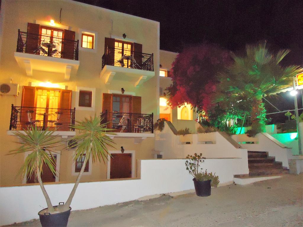 Sweetmemory Hotel Agia Marina  Екстериор снимка