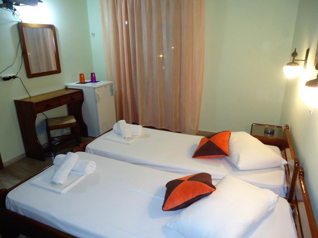 Sweetmemory Hotel Agia Marina  Екстериор снимка